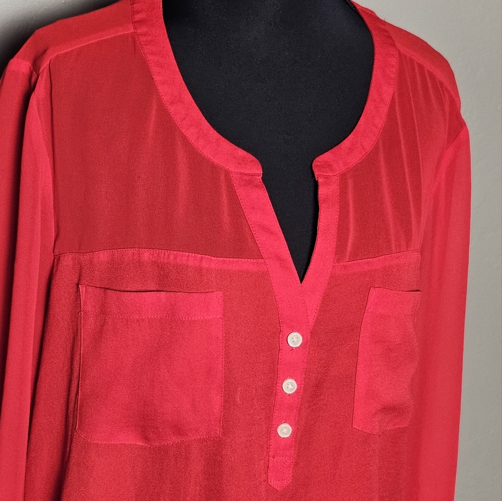[EXPRESS] Bright Red Partially Sheer & Lined Blouse ○● Half Button-Down V-Neck - Picture 7 of 16
